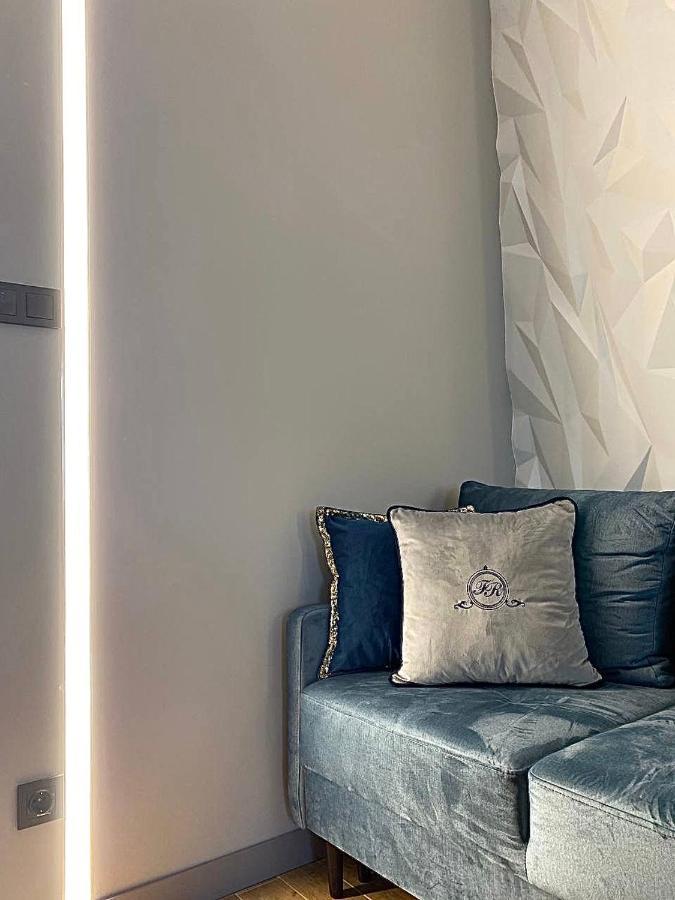 Central Family Boutique Apartments 2 Lviv Luaran gambar